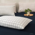 4363218898_1870328192