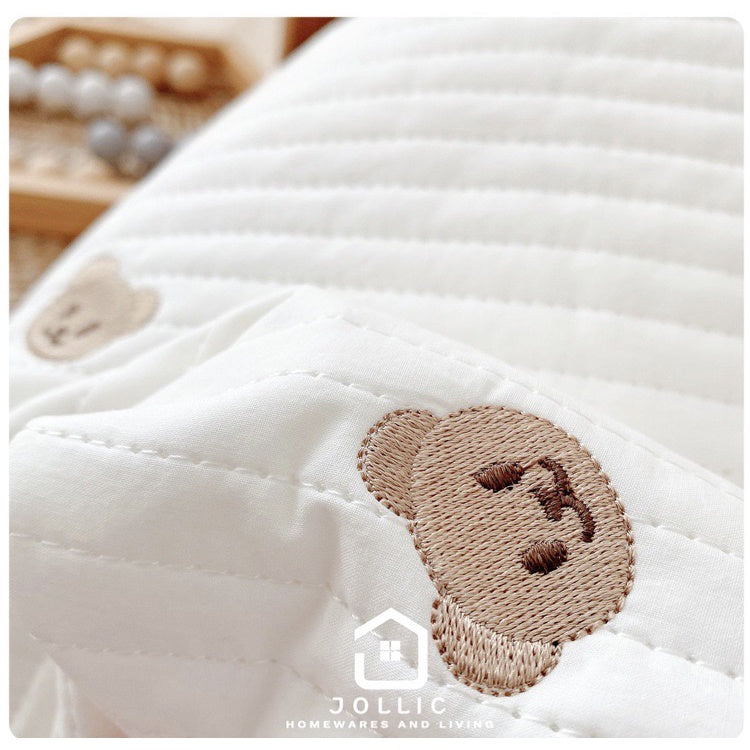 e8c23417133fc0b1e6c89e83d301d27e